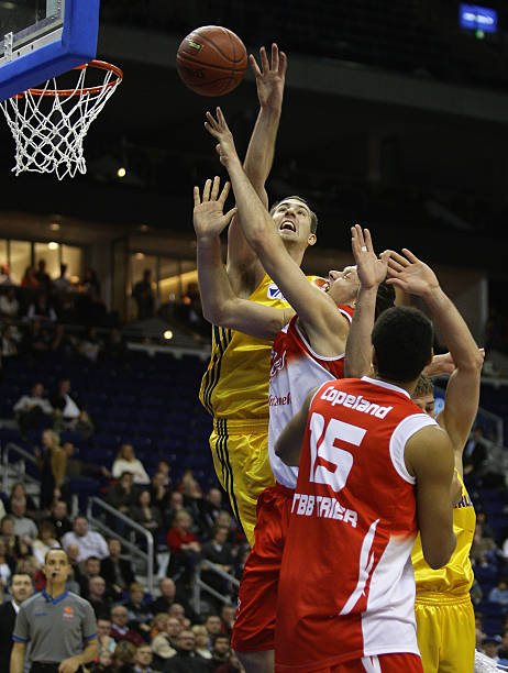 凳深度和外 凳深度和外