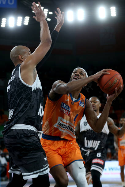 保障比赛的 保障比赛的