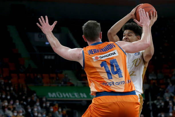 经历困境后 经历困境后