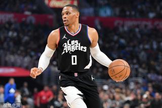 因拒绝参赛 因拒绝参赛