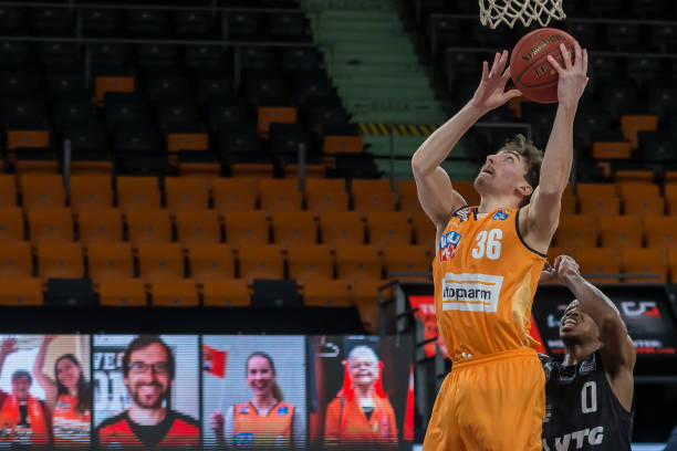 即便在落后 即便在落后