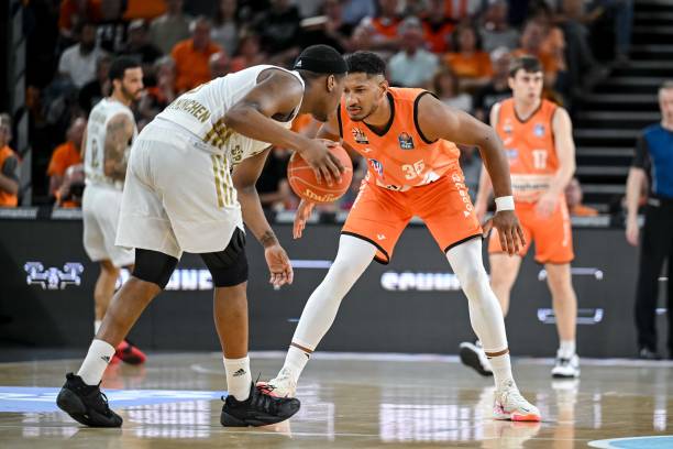 最终凭借一 最终凭借一